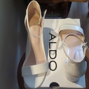 ALDO Women's White Ankle Strap Heels 9